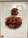 Halloween Witch Hat Rail, Adorable Rails, Halloween Decor, Fun Halloween Greetings,